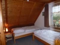 Ferienhaus-Sturmmoewe-Schlafzimmer-004.jpg